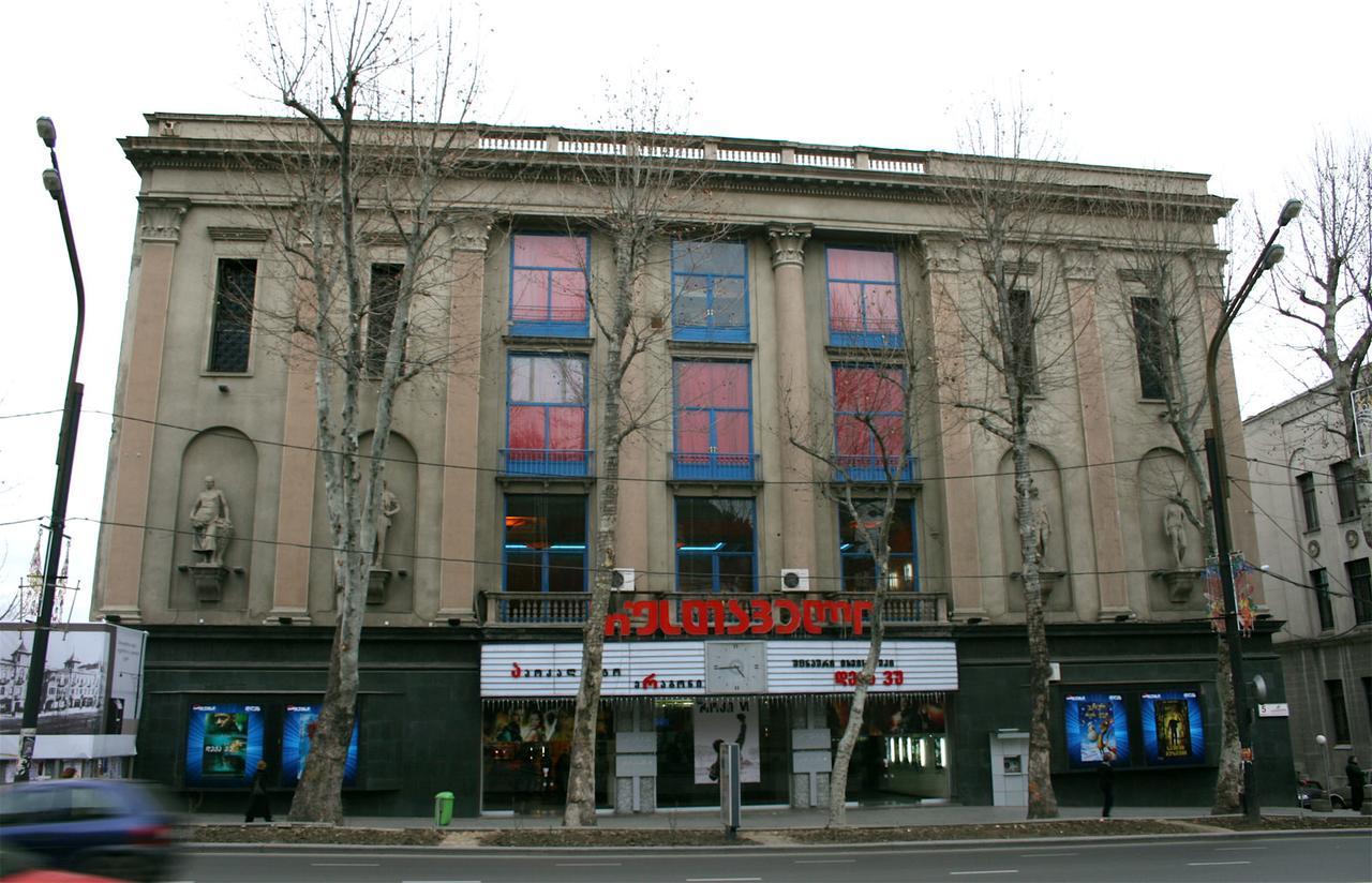 Garden Side Tbilisi Ξενοδοχείο Εξωτερικό φωτογραφία